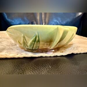 Elegant Vintage Roseville Windcraft Console Bowl, green w/brown accents.